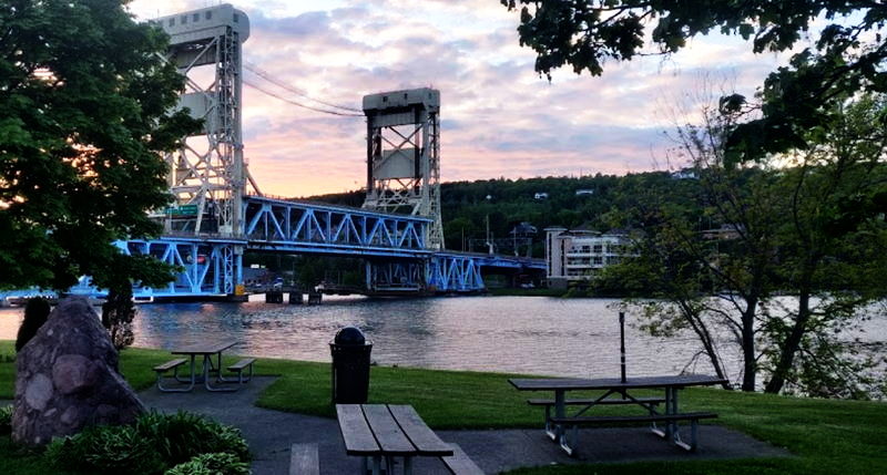 Downtowner Motel - From Web Listing (newer photo)